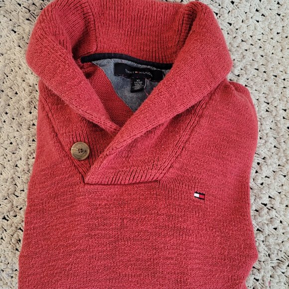 Tommy Hilfiger Men Red Sweater - Picture 1 of 12